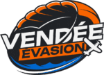 Nouveau logo Vendée Évasion Parachutisme 2025 : design épuré combinant un avion et une voile de parachute stylisés, texte 'Vendée Évasion' au centre, dans des teintes orange, bleu, noir et blanc